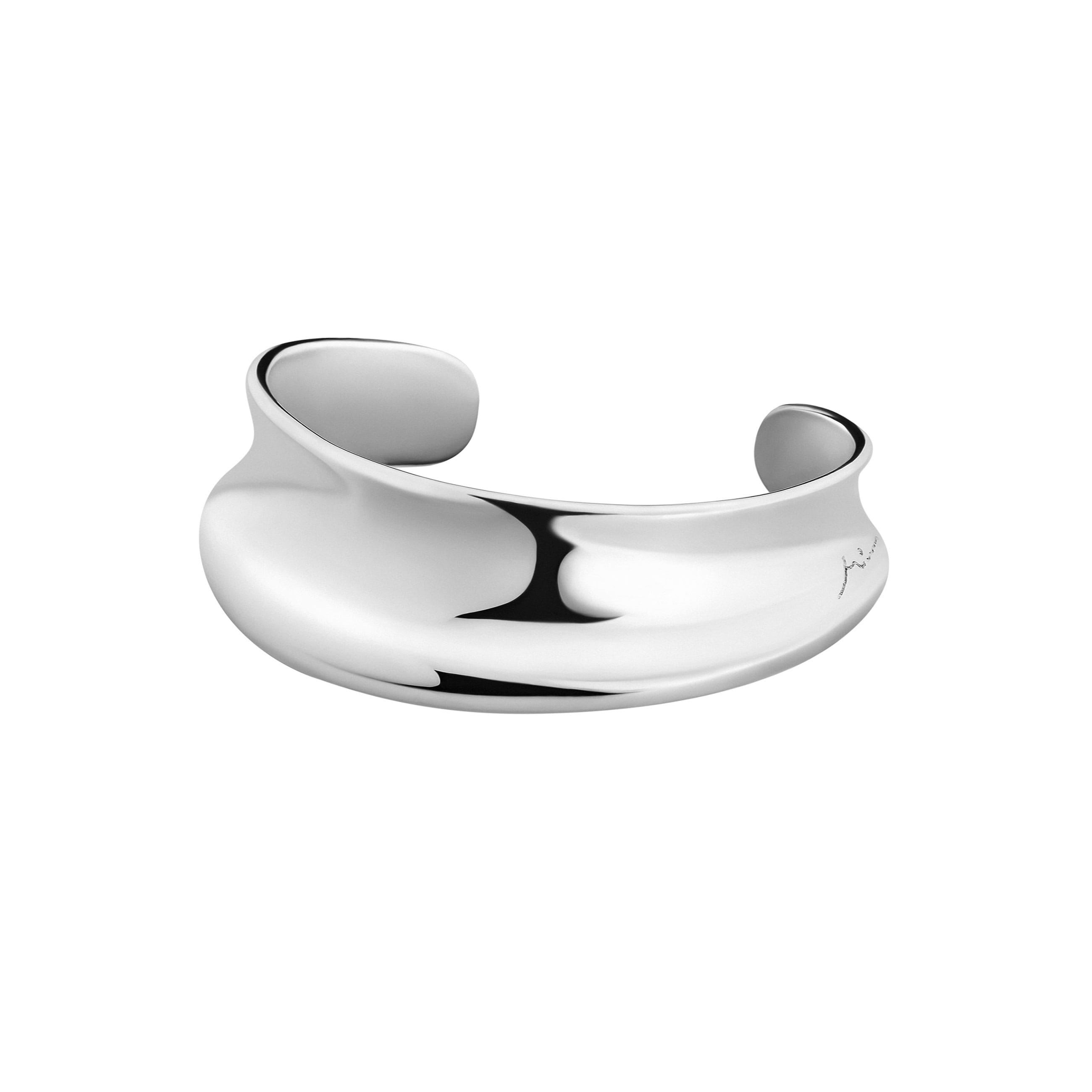 B-382-S-CUFF-BRACELET-min