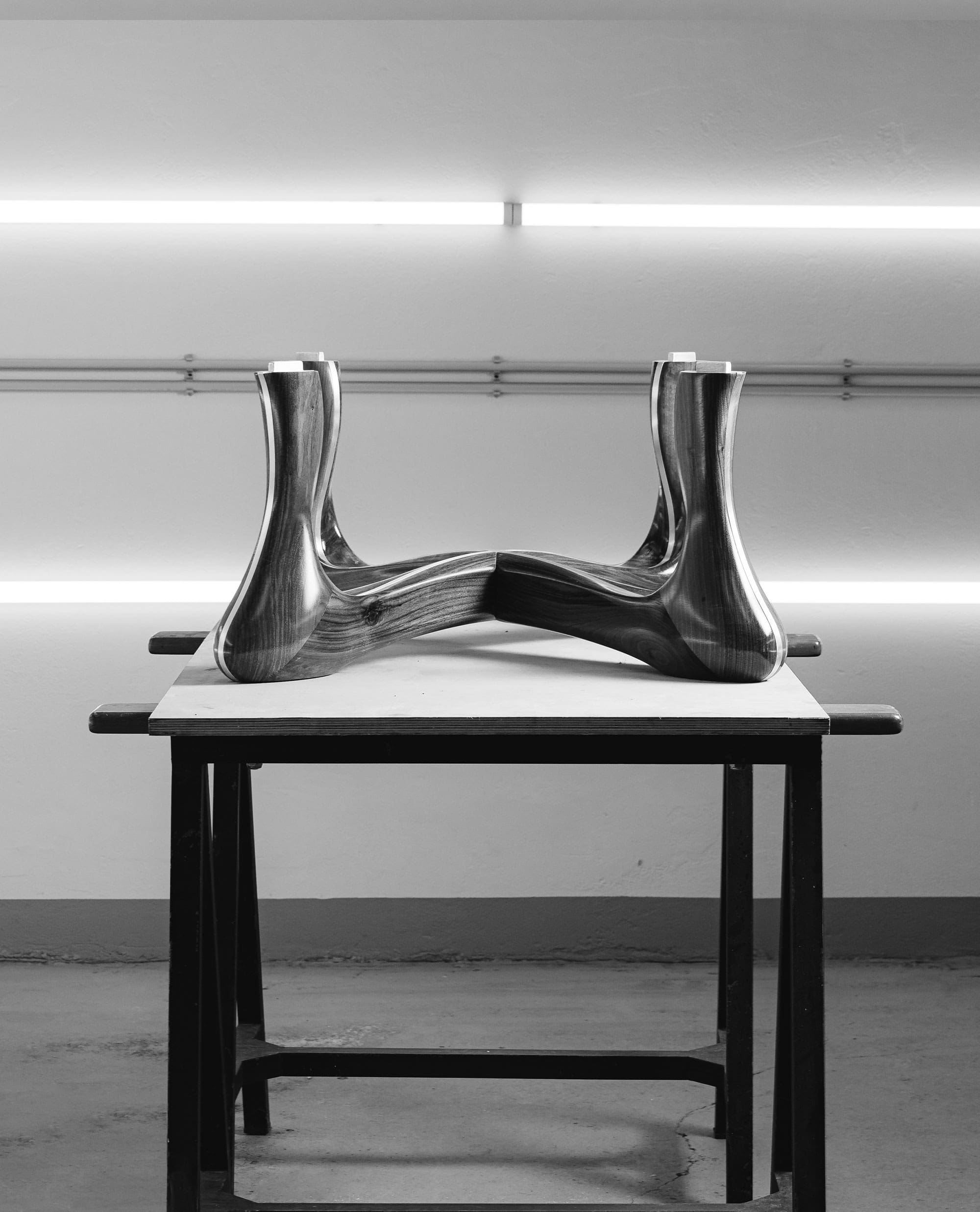 table-arion-20-min